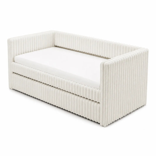 Cama infantil de madera y terciopelo beige con colchón 135x75x60 cm